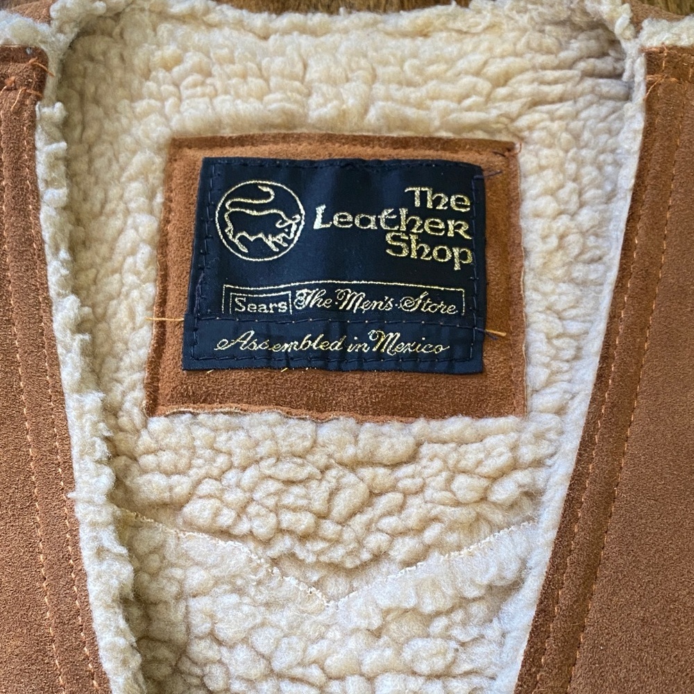 Vintage Brown Suede Mens Vest with Shearling Trim - Picture 2 of 3
